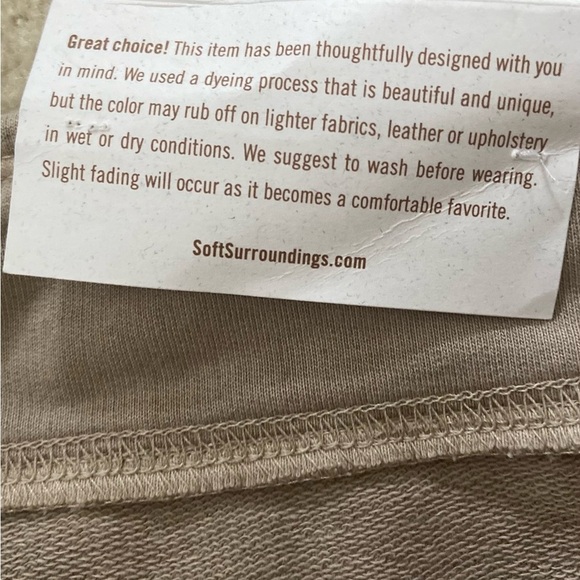 Soft surroundings Straight Leg Ankle pull on pants size L , NWT - Picture 3 of 5